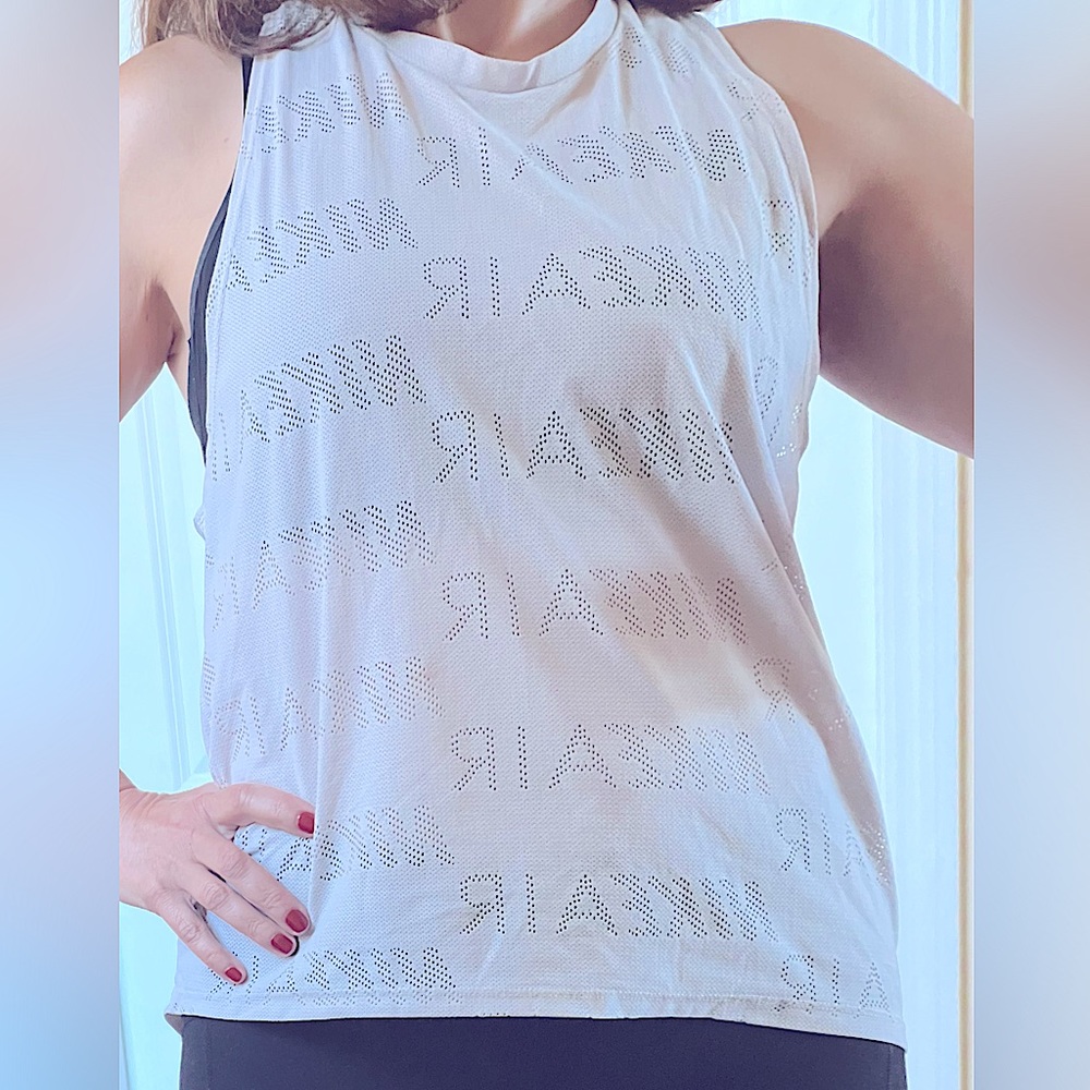 Nike workout top